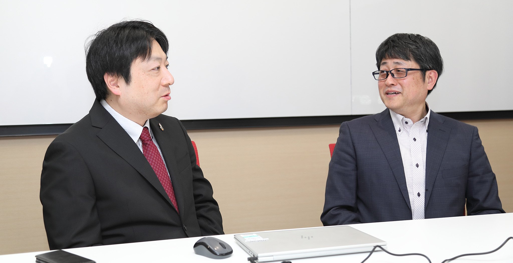  IDホールディングス様　 インタビュー写真07