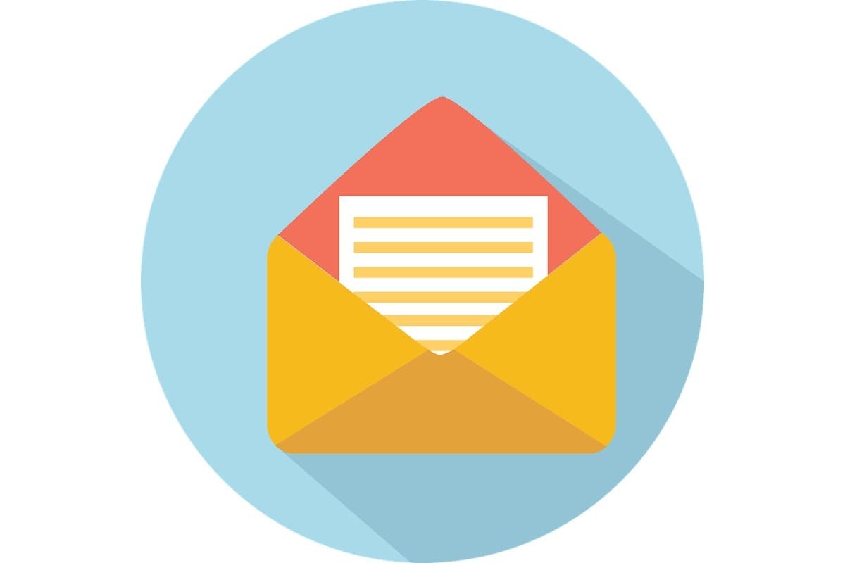 envelope-gbd68e8a48_1280のコピー.jpg